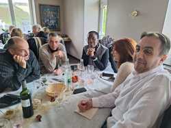  <a style='color: #fff;' href='/uploaded/photo/assembly-e-gy-ny-rale-du-26-novembre-2023-vue-par-nicole-6565e52bace96.jpg'>(Télécharger)</a>