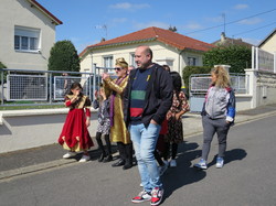  <a style='color: #fff;' href='/uploaded/photo/carnaval-du-8-avril-2023-vue-par-agnes-64330cf426a0f.jpg'>(Télécharger)</a>