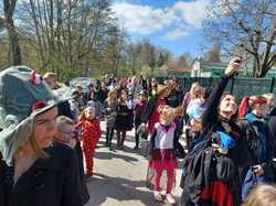 mini_carnaval-du-8-avril-2023-vue-par-delphine-6431cadabce63.jpg