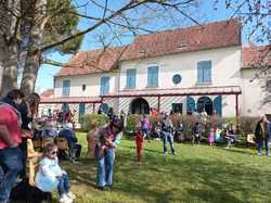  <a style='color: #fff;' href='/uploaded/photo/carnaval-du-8-avril-2023-vue-par-nicole-6431ca8f701fe.jpg'>(Télécharger)</a>