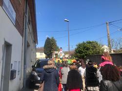 mini_carnaval-du-8-avril-2023-vue-par-patricia-6433e44dadc6c.jpg