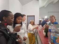  <a style='color: #fff;' href='/uploaded/photo/derniy-re-ry-union-du-voyage-avant-le-dy-part-vue-par-nicole-66e1352be2b84.jpg'>(Télécharger)</a>