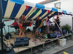  <a style='color: #fff;' href='/uploaded/photo/fete-nationale-du-14-juillet-2022-vue-par-agnes-62cff27fab821.jpg'>(Télécharger)</a>