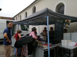  <a style='color: #fff;' href='/uploaded/photo/fy-te-de-la-musique-vue-par-agny-s-656b458a92ccf.jpg'>(Télécharger)</a>