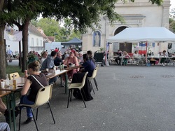  <a style='color: #fff;' href='/uploaded/photo/fy-te-nationale-du-14-juillet-2023-vue-par-jean-pierre-64b150218815a.jpg'>(Télécharger)</a>