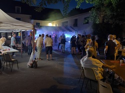  <a style='color: #fff;' href='/uploaded/photo/fy-te-nationale-du-14-juillet-2023-vue-par-jean-pierre-64b15069d2f53.jpg'>(Télécharger)</a>