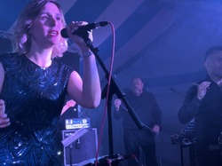  <a style='color: #fff;' href='/uploaded/photo/fy-te-nationale-du-14-juillet-2023-vue-par-jean-pierre-64b1518e8aa65.jpg'>(Télécharger)</a>