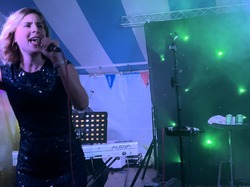  <a style='color: #fff;' href='/uploaded/photo/fy-te-nationale-du-14-juillet-2023-vue-par-jean-pierre-64b1518f44262.jpg'>(Télécharger)</a>