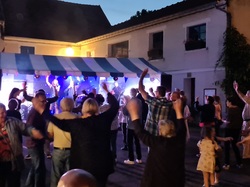  <a style='color: #fff;' href='/uploaded/photo/fy-te-nationale-du-14-juillet-2023-vue-par-willy-64b30584368f0.jpg'>(Télécharger)</a>