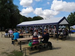  <a style='color: #fff;' href='/uploaded/photo/journee-brocante-du-11-septembre-2022-vue-par-agnes-631ef94946878.jpg'>(Télécharger)</a>