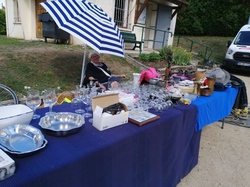  <a style='color: #fff;' href='/uploaded/photo/journee-brocante-du-11-septembre-2022-vue-par-agnes-631ef94c03221.jpg'>(Télécharger)</a>