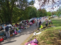  <a style='color: #fff;' href='/uploaded/photo/journee-brocante-du-11-septembre-2022-vue-par-agnes-631ef94da8f77.jpg'>(Télécharger)</a>