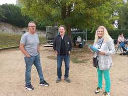  <a style='color: #fff;' href='/uploaded/photo/journee-brocante-du-11-septembre-2022-vue-par-nicole-6334adc27c744.jpg'>(Télécharger)</a>