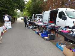  <a style='color: #fff;' href='/uploaded/photo/journee-brocante-du-11-septembre-2022-vue-par-nicole-6334adc2bd464.jpg'>(Télécharger)</a>