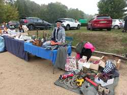  <a style='color: #fff;' href='/uploaded/photo/journee-brocante-du-11-septembre-2022-vue-par-nicole-6334adc2dc127.jpg'>(Télécharger)</a>