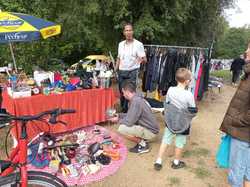  <a style='color: #fff;' href='/uploaded/photo/journee-brocante-du-11-septembre-2022-vue-par-nicole-6334adc37065b.jpg'>(Télécharger)</a>