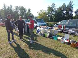  <a style='color: #fff;' href='/uploaded/photo/journee-brocante-du-11-septembre-2022-vue-par-nicole-6334adc3b1c03.jpg'>(Télécharger)</a>