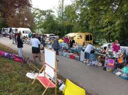  <a style='color: #fff;' href='/uploaded/photo/journee-brocante-du-11-septembre-2022-vue-par-nicole-6334adc3c5e5e.jpg'>(Télécharger)</a>