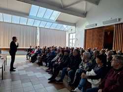  <a style='color: #fff;' href='/uploaded/photo/l-assembly-e-gy-ny-rale-et-le-repas-du-24-novembre-2024-vus-par-nicole-6748c8179a0d6.jpg'>(Télécharger)</a>