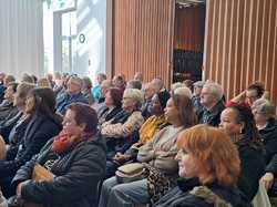  <a style='color: #fff;' href='/uploaded/photo/l-assembly-e-gy-ny-rale-et-le-repas-du-24-novembre-2024-vus-par-nicole-6748c81819e9e.jpg'>(Télécharger)</a>