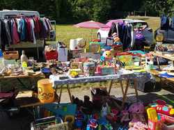 mini_la-brocante-du-10-septembre-2023-vue-par-jacques-64ff575099bc5.jpg