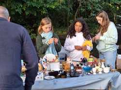  <a style='color: #fff;' href='/uploaded/photo/la-brocante-du-14-septembre-2025-vue-par-nicole-68c85d4a61d20.jpg'>(Télécharger)</a>