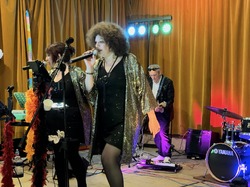  <a style='color: #fff;' href='/uploaded/photo/la-fy-te-de-la-musique-vue-par-jean-pierre-6676eb6b15bb3.jpg'>(Télécharger)</a>