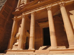  <a style='color: #fff;' href='/uploaded/photo/la-jordanie-vue-par-agny-s-64ae5006425c8.jpg'>(Télécharger)</a>