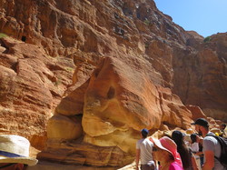  <a style='color: #fff;' href='/uploaded/photo/la-jordanie-vue-par-agny-s-64ae500e72bb0.jpg'>(Télécharger)</a>