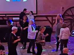  <a style='color: #fff;' href='/uploaded/photo/la-journy-e-et-l-assembly-e-gy-ny-rale-vues-par-nicole-693ffe442e2c7.jpg'>(Télécharger)</a>