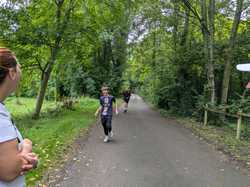  <a style='color: #fff;' href='/uploaded/photo/la-randonny-e-py-destre-du-18-aoy-t-2024-vue-par-nicole-66c59d8fba971.jpg'>(Télécharger)</a>