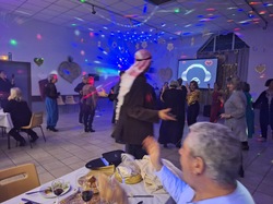  <a style='color: #fff;' href='/uploaded/photo/la-saint-valentin-le-17-fy-vrier-2024-vue-par-nicole-65d397f2400c1.jpg'>(Télécharger)</a>