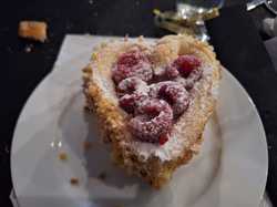  <a style='color: #fff;' href='/uploaded/photo/la-soiry-e-de-la-saint-valentin-du-14-fy-vrier-2026-vue-par-nicole-69a1d69a58204.jpg'>(Télécharger)</a>