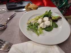  <a style='color: #fff;' href='/uploaded/photo/la-soiry-e-saint-valentin-du-15-fy-vrier-2025-vue-par-nicole-67b4b8a7a4cae.jpg'>(Télécharger)</a>