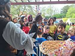  <a style='color: #fff;' href='/uploaded/photo/le-carnaval-du-13-avril-2025-vu-par-nicole-67fd1b9d5f777.jpg'>(Télécharger)</a>