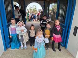  <a style='color: #fff;' href='/uploaded/photo/le-carnaval-du-13-avril-2025-vu-par-nicole-67fd1b9fc0126.jpg'>(Télécharger)</a>