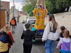  <a style='color: #fff;' href='/uploaded/photo/le-carnaval-du-13-avril-2025-vu-par-nicole-67fd1ba04eb72.jpg'>(Télécharger)</a>