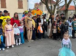  <a style='color: #fff;' href='/uploaded/photo/le-carnaval-du-13-avril-2025-vu-par-patricia-67fbeb6d7294b.jpg'>(Télécharger)</a>