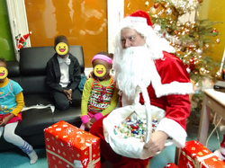  <a style='color: #fff;' href='/uploaded/photo/noel-des-enfants-de-la-fondation-borniche-et-de-l-ecole-joseph-kessel-vue-par-delphine-639b72cc27802.jpg'>(Télécharger)</a>