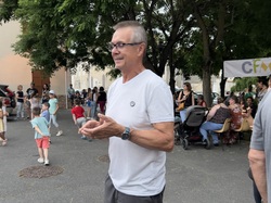  <a style='color: #fff;' href='/uploaded/photo/photos-de-la-fy-te-de-la-musique-vu-par-jean-pierre-649418bf225d4.jpg'>(Télécharger)</a>