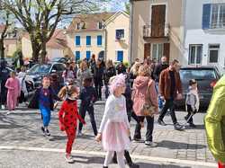 mini_photos-du-carnaval-du-dimanche-28-avril-vue-par-nicole-662f963bc0a35.jpg
