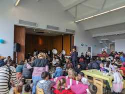  <a style='color: #fff;' href='/uploaded/photo/photos-du-carnaval-du-dimanche-28-avril-vues-par-delphine-66329da4ebe5c.jpg'>(Télécharger)</a>