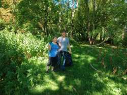  <a style='color: #fff;' href='/uploaded/photo/ramassage-des-dechets-du-10-juillet-2022-vue-par-agnes-62cfef84123d5.jpg'>(Télécharger)</a>