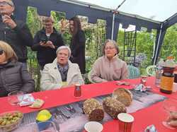  <a style='color: #fff;' href='/uploaded/photo/repas-des-by-ny-voles-du-29-09-2024-vu-par-nicole-66faccfce1917.jpg'>(Télécharger)</a>