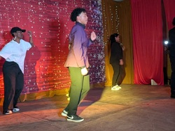  <a style='color: #fff;' href='/uploaded/photo/soiry-e-cabaret-and-beaujolais-nouveau-du-22-novembre-2025-vus-par-agny-s-6924ea954a1dd.jpg'>(Télécharger)</a>