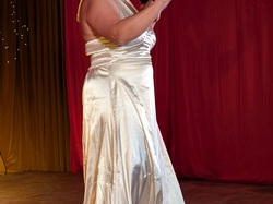  <a style='color: #fff;' href='/uploaded/photo/soiry-e-cabaret-and-beaujolais-nouveau-du-22-novembre-2025-vus-par-agny-s-6924eac942f18.jpg'>(Télécharger)</a>