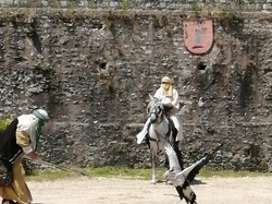  <a style='color: #fff;' href='/uploaded/photo/sortie-a-provins-du-3-juillet-2022-vue-par-agnes-62c7118e9e316.jpg'>(Télécharger)</a>