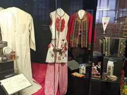  <a style='color: #fff;' href='/uploaded/photo/sortie-lewarde-et-arras-le-14-avril-2024-vue-par-nicole-66220c7f8dc8b.jpg'>(Télécharger)</a>