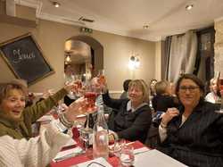  <a style='color: #fff;' href='/uploaded/photo/sortie-theatre-restaurant-vue-par-nicole-63970ac83927e.jpg'>(Télécharger)</a>