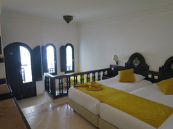  <a style='color: #fff;' href='/uploaded/photo/voyage-agadir-du-14-au-21-octobre-2023-vue-par-agny-s-654a1389a7337.jpg'>(Télécharger)</a>